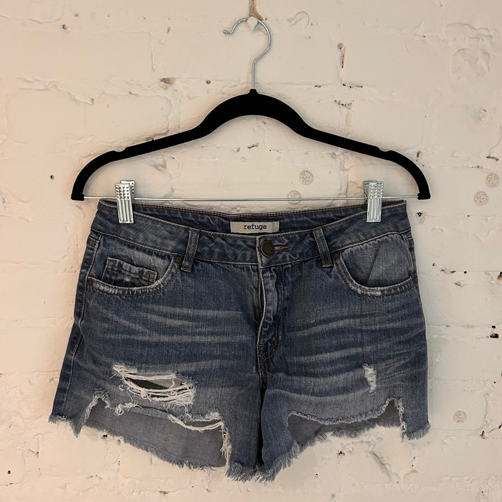 Refuge Distressed Shorts